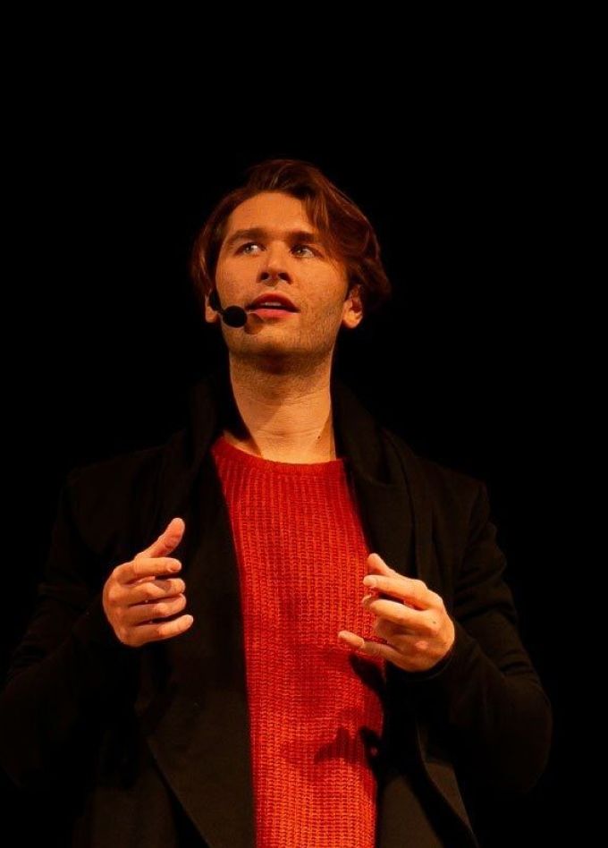 Спектакль «Глубокое отражение»