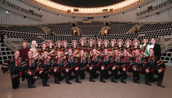 Закрытие фестиваля «Мир, Эпоха, Имена...». Ансамбль «Донбасс»